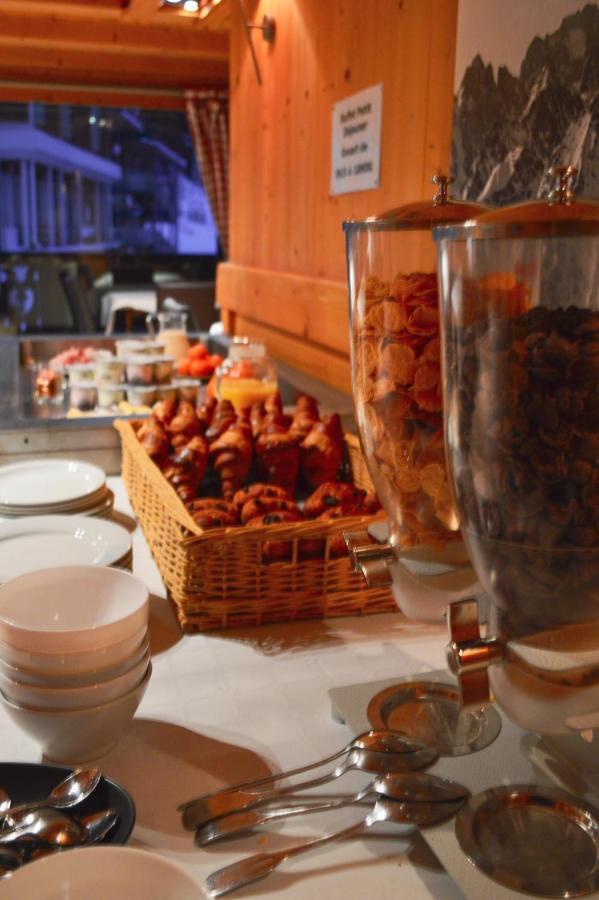 Chalet-Hotel De L'Etape 莱孔塔米讷蒙茹瓦 外观 照片